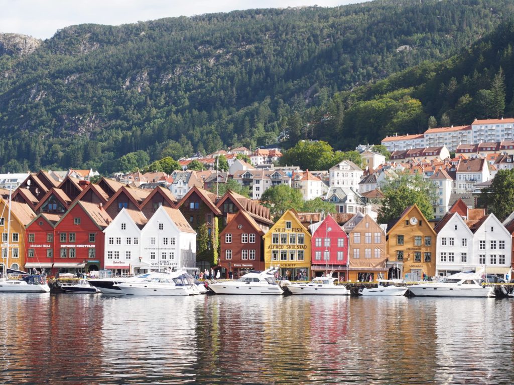 Southern Coastal Towns, Moving to Norway